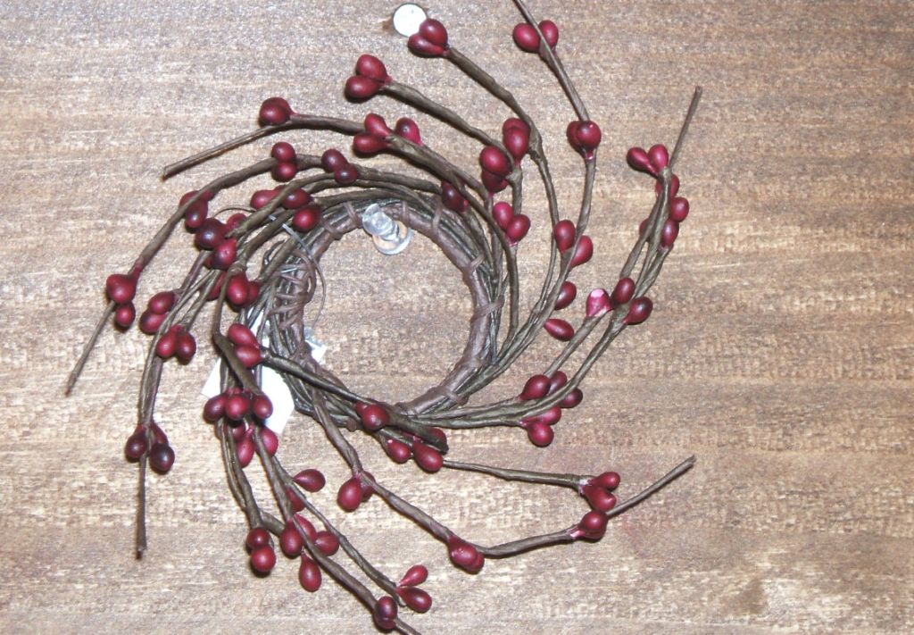 Antique Red - 1\" Candle Wreath